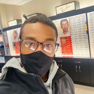 Meet your Posher, Chris